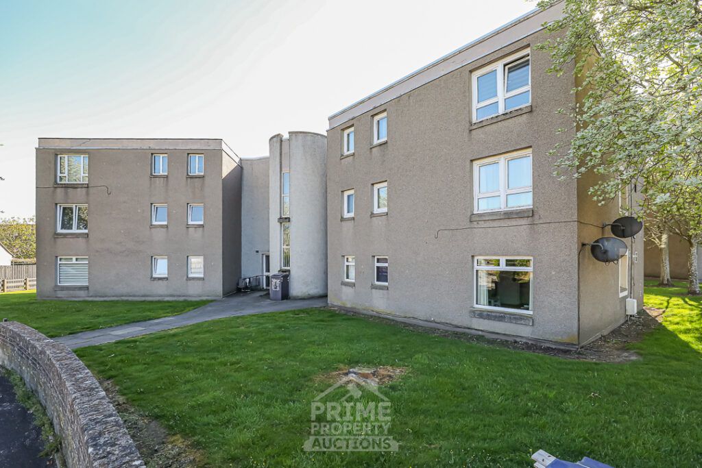 Property photo 1 of 30
