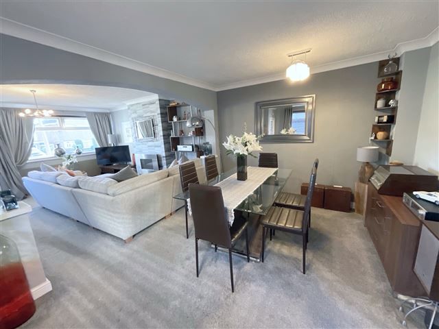 Property photo 3 of 21 Living/Dining Room