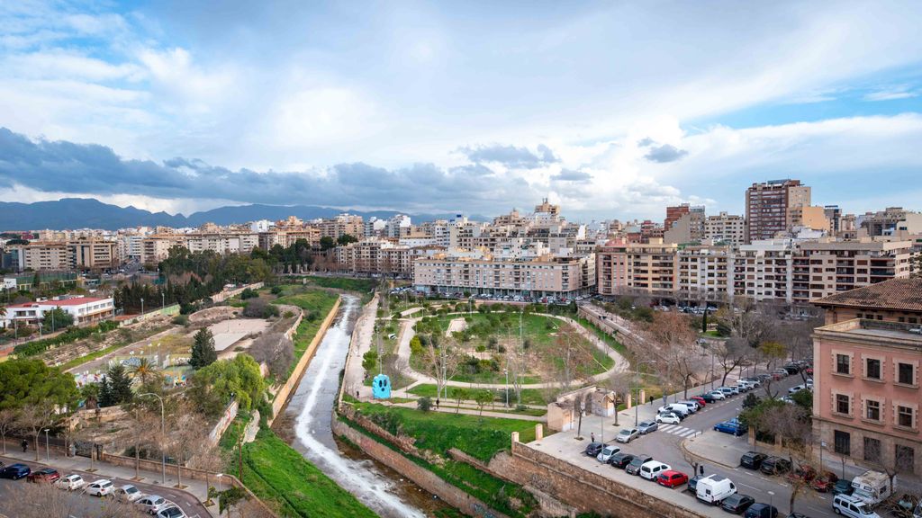 Property photo 3 of 20 80877 003-Min.Jpg