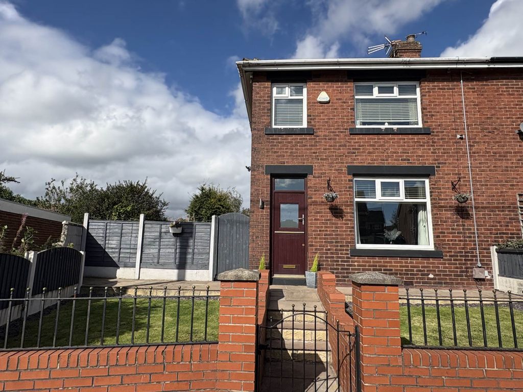 Property photo 1 of 18