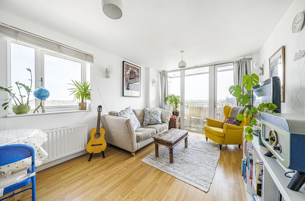 Property photo 3 of 15