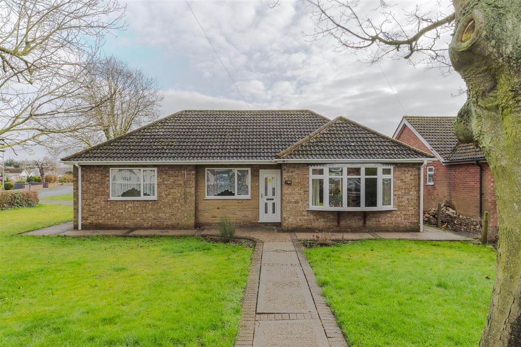 Property photo 1 of 17 Main