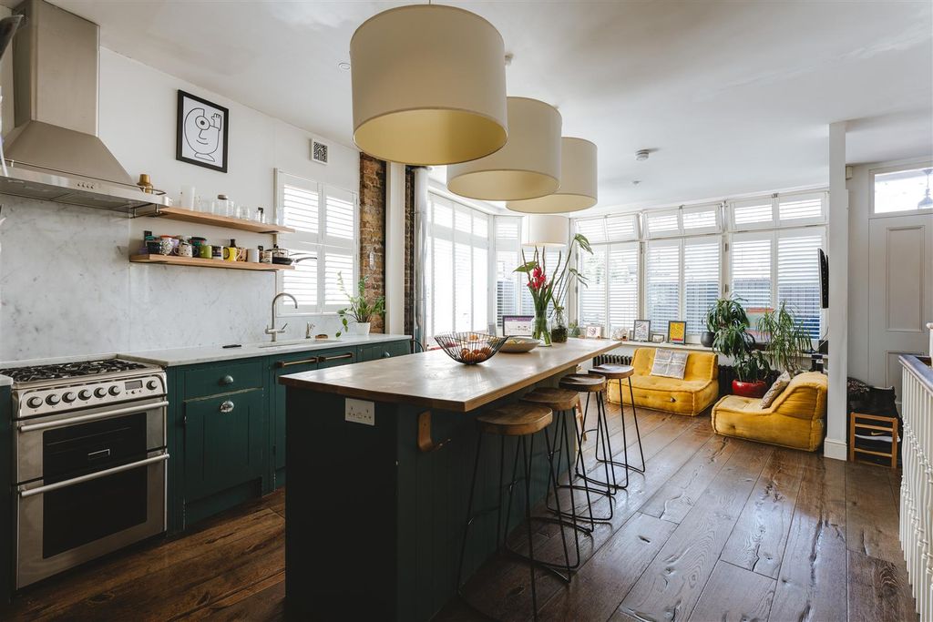 Property photo 1 of 36 Millfields Road-27.Jpg
