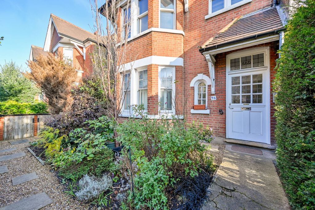 Property photo 2 of 9
