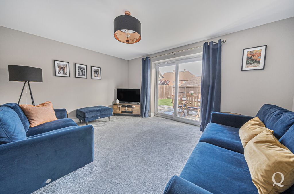 Property photo 3 of 19 d7d217c7-4230-4c0...