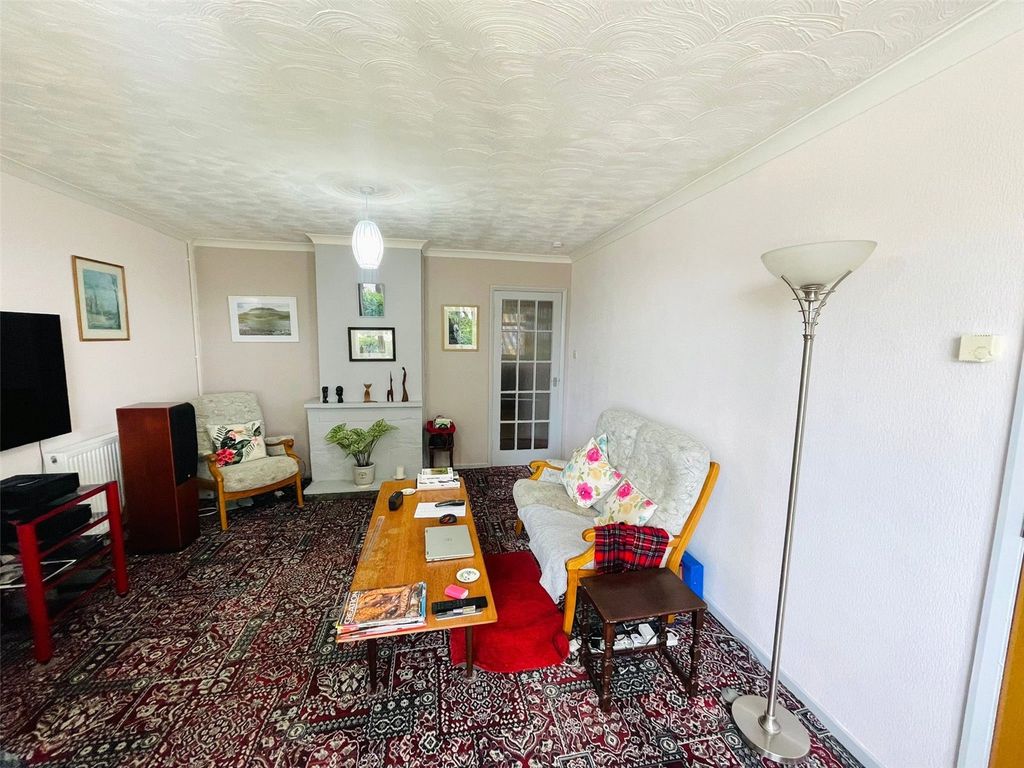 Property photo 2 of 13 Picture No. 04