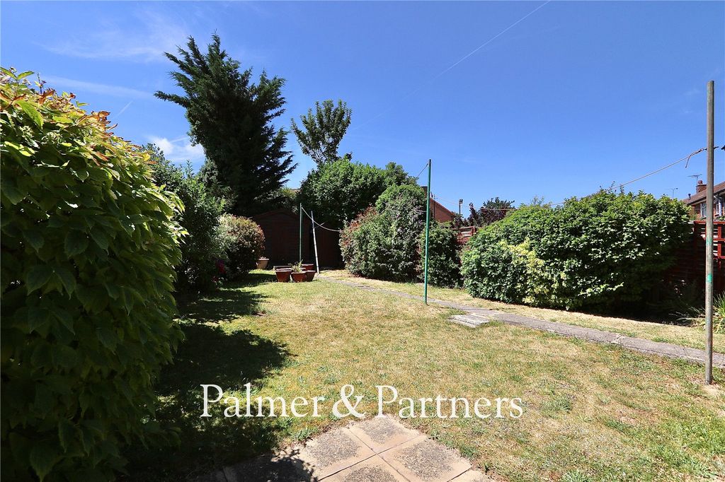 Property photo 3 of 22 Picture No. 03