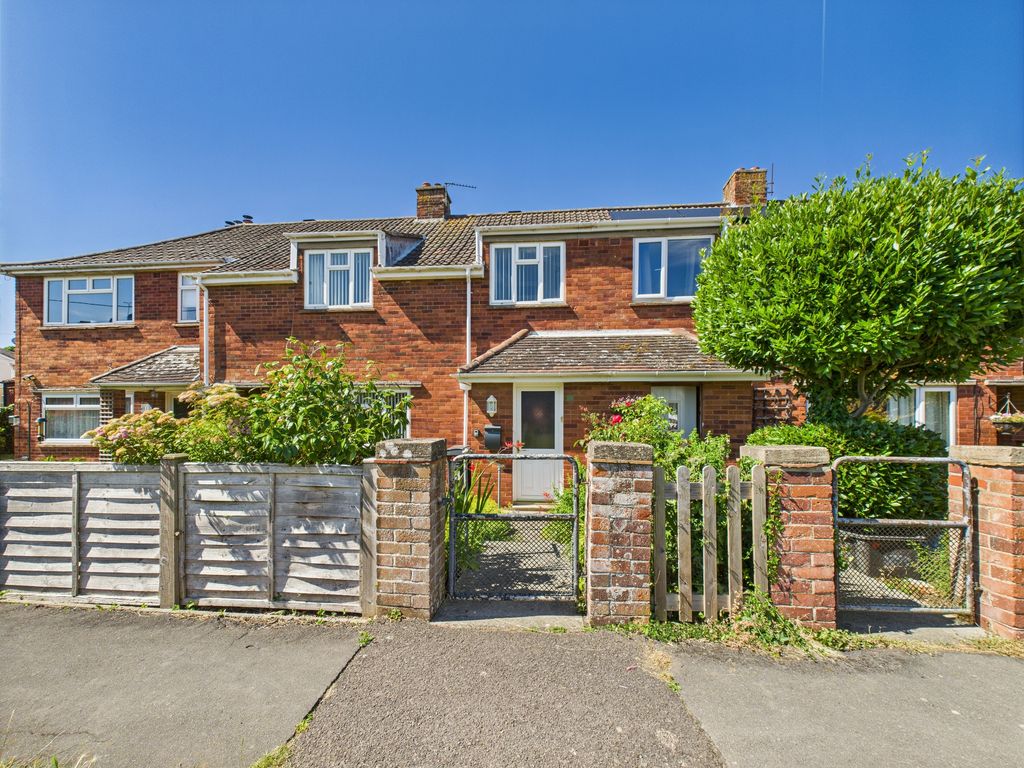 Property photo 1 of 16
