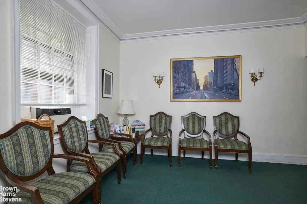 Property photo 3 of 7 <Alttext/>