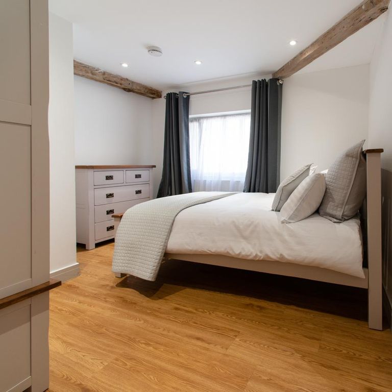 Property photo 3 of 10 Bedroom One