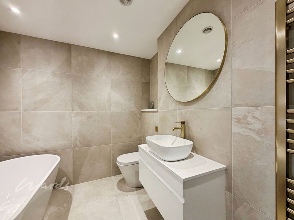 Property photo 3 of 13 Haven Bath Use