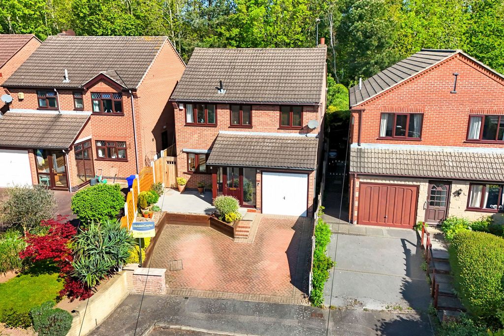 Property photo 1 of 26