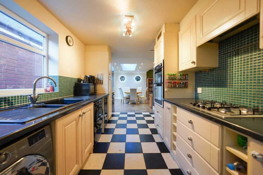 Property photo 3 of 32 Dsc06532.Jpg