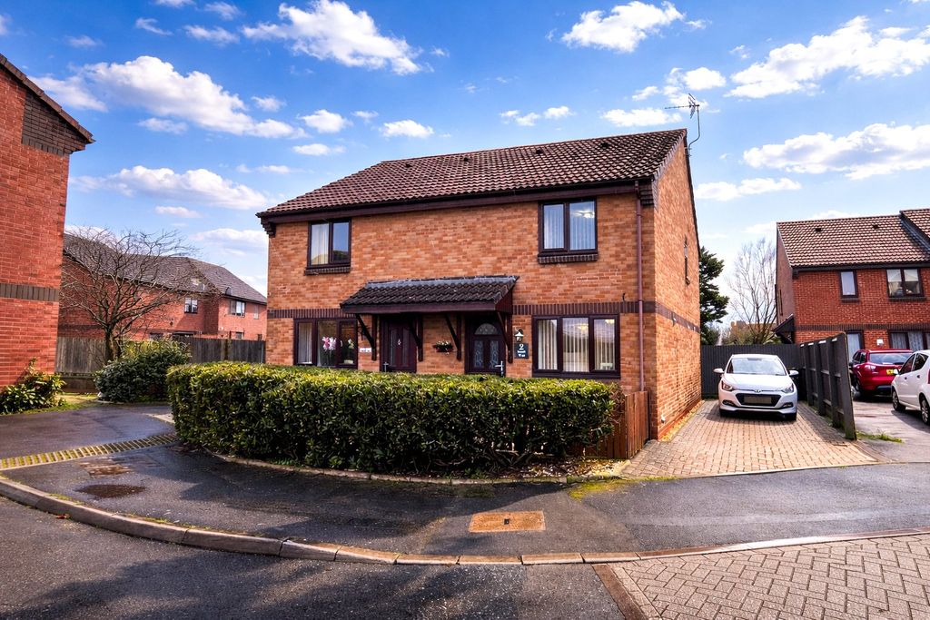 Property photo 1 of 15 Picture No. 24