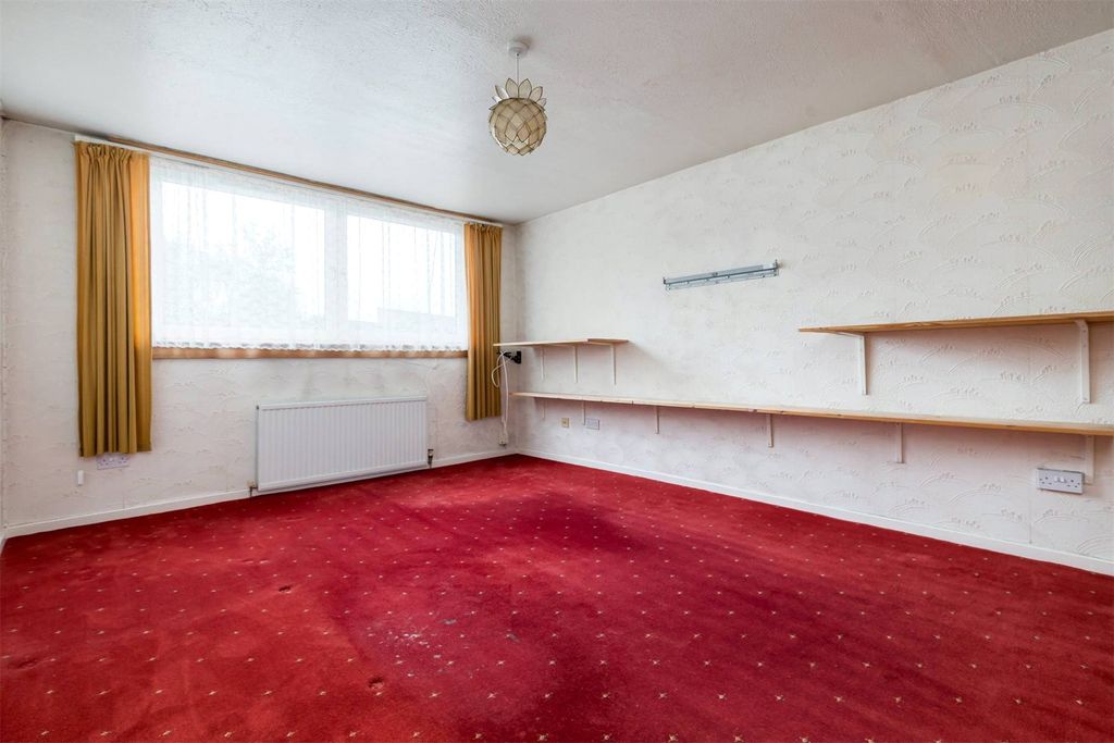 Property photo 2 of 20 Picture No. 04