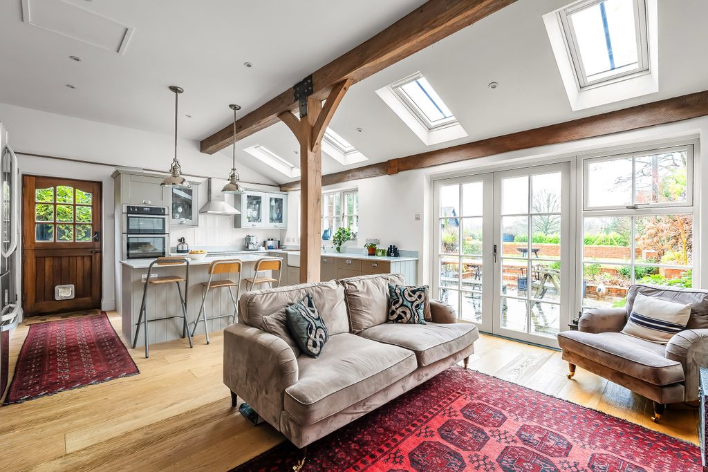 Property photo 2 of 35 2