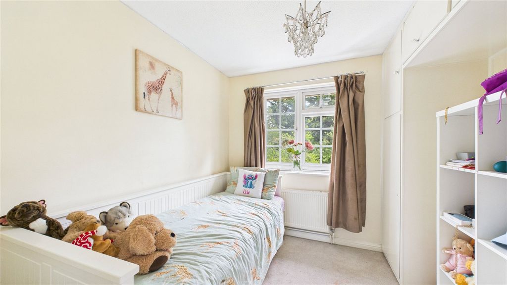 Additional image 14 of 4 bed detached house for saleLightwater, Surrey GU18