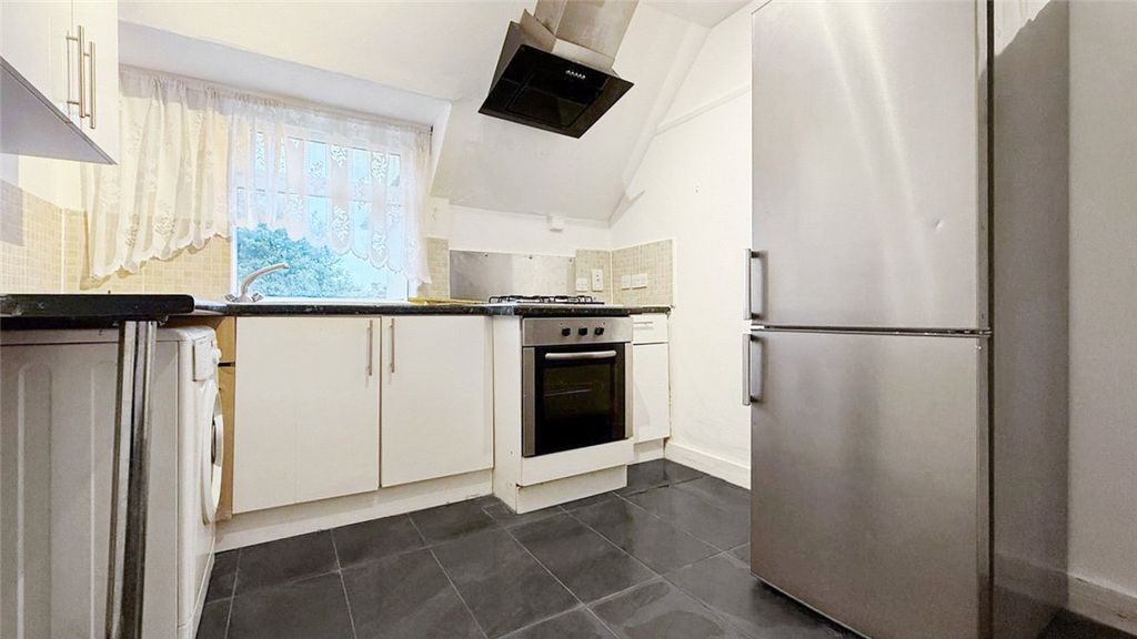 Property photo 3 of 5 Picture No. 02