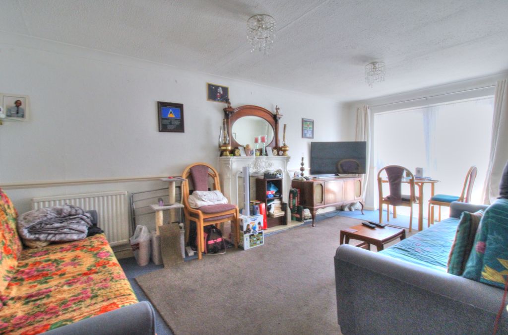 Property photo 1 of 13 Img_2480_1_2