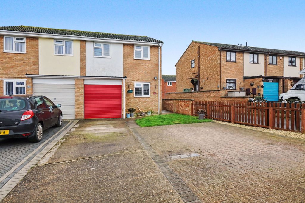 Property photo 1 of 24