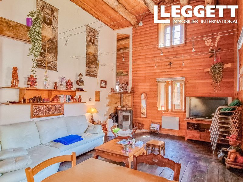 Property photo 3 of 10