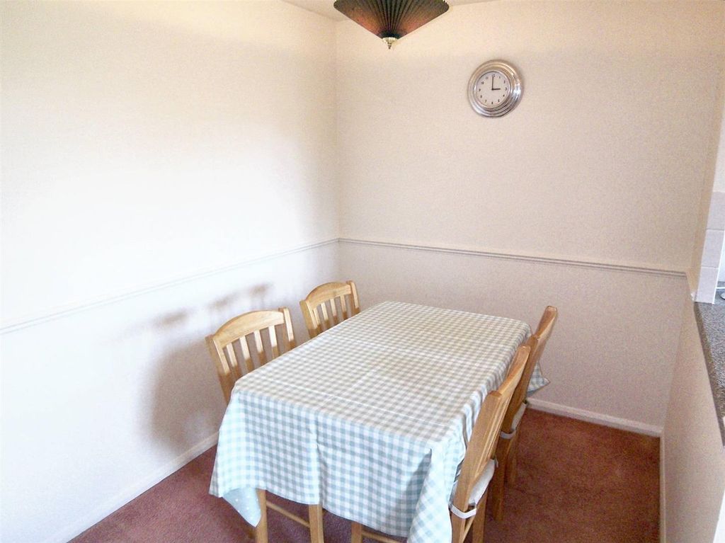 Property photo 3 of 6 27.05.10 002.Jpeg