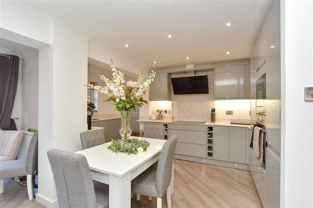 Property photo 1 of 13 Kitchen/Dining Area