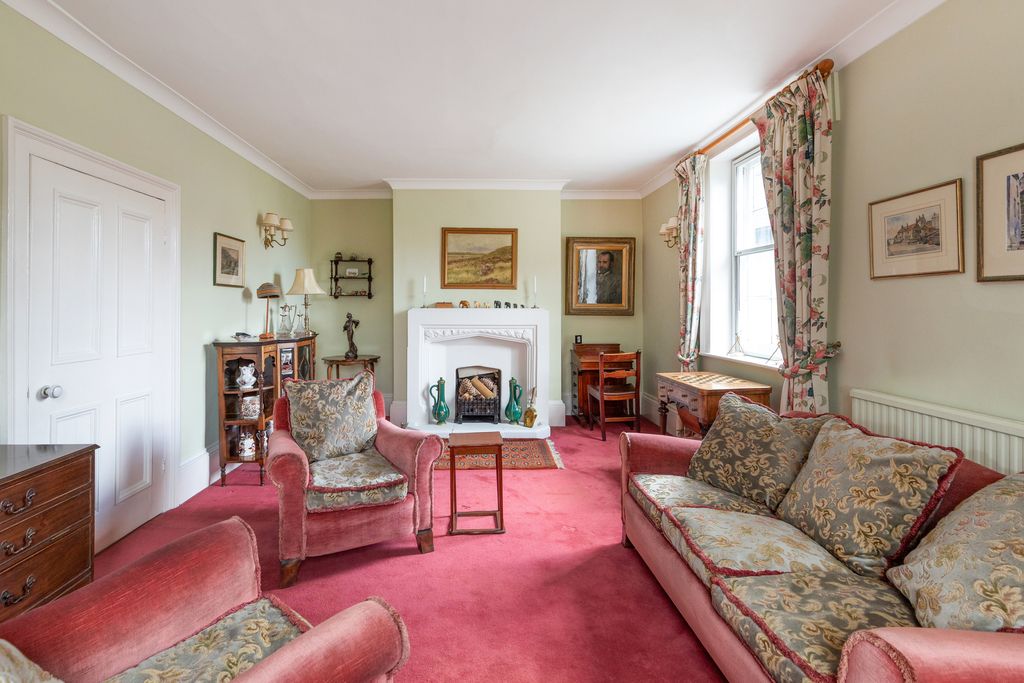 Additional image 12 of 5 bed detached house for saleHigh Street, Hampton TW12