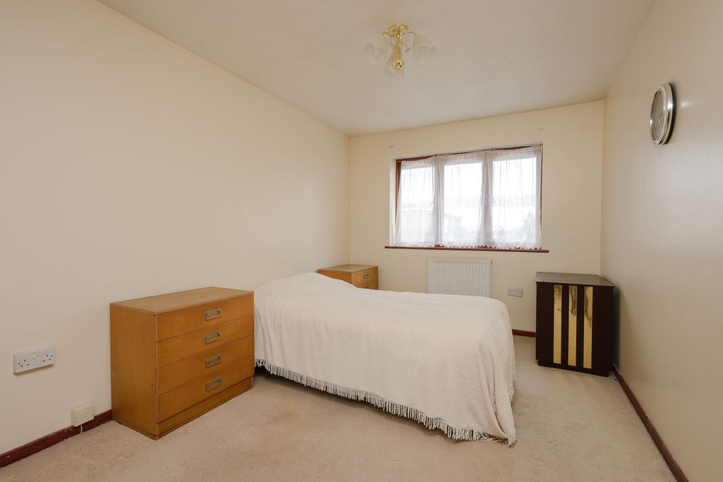 Property photo 2 of 8 Picture No. 01