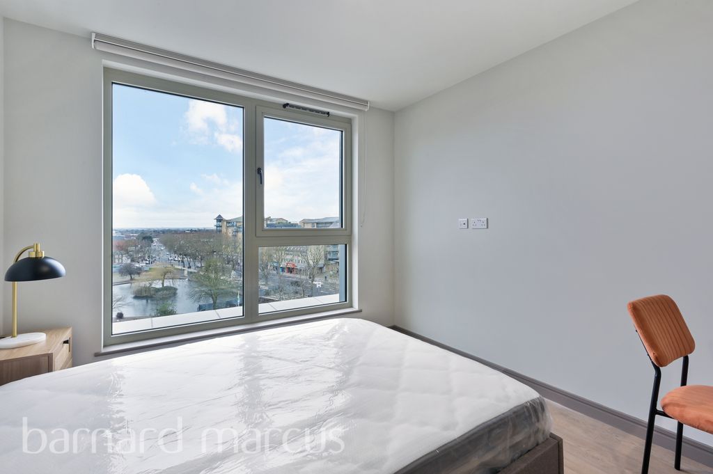 Property photo 2 of 7 Bedroom