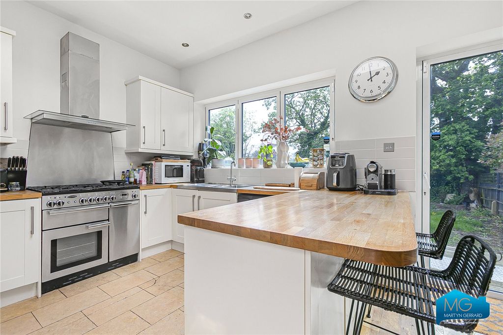Property photo 1 of 31 Picture No. 78