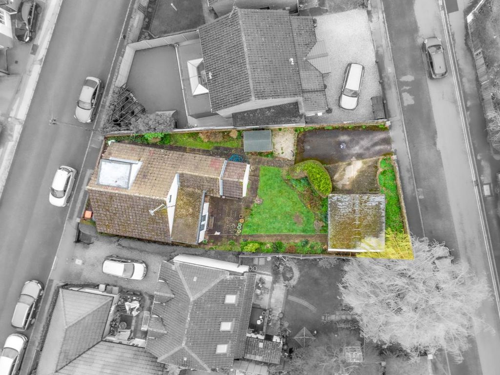 Property photo 2 of 22