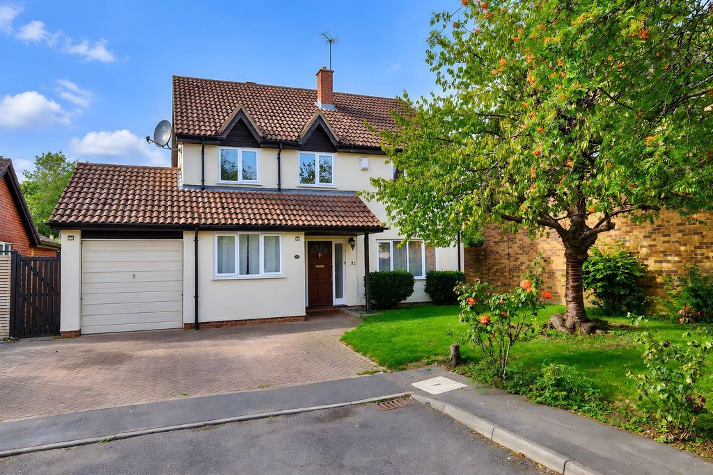 Property photo 1 of 17