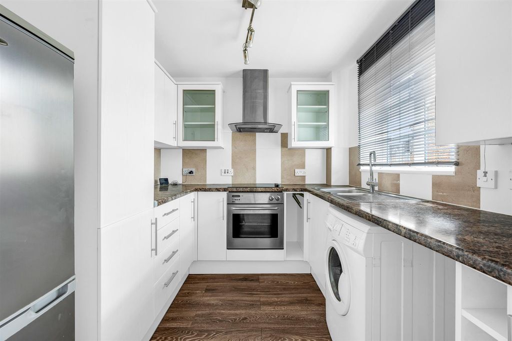 Property photo 2 of 13 Internal-9.Jpg