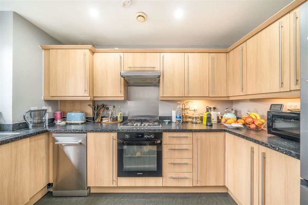 Property photo 3 of 9