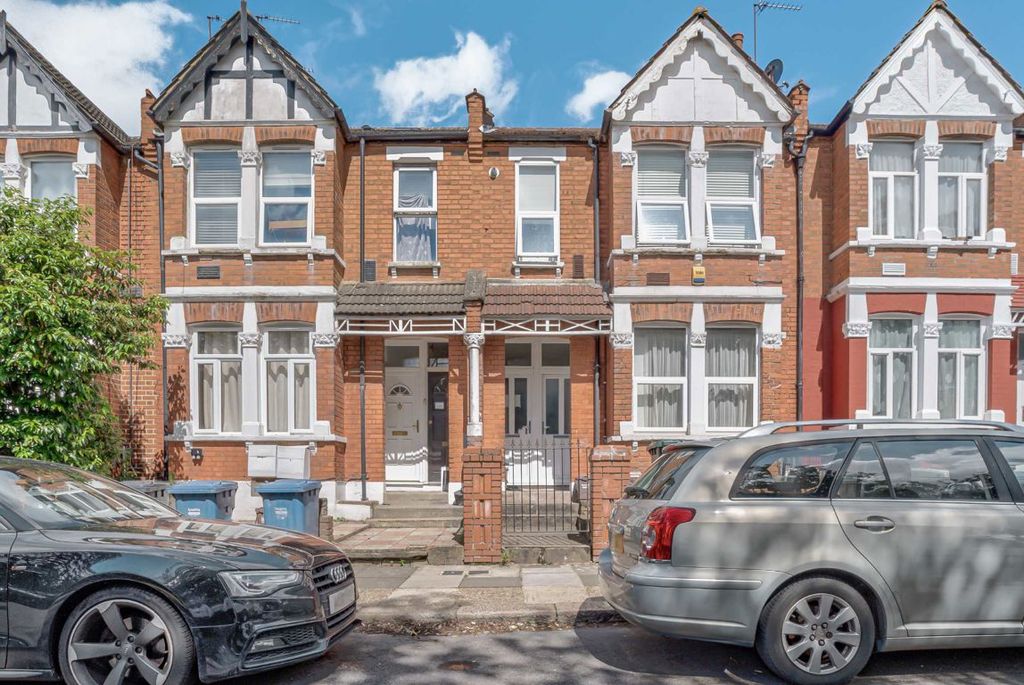 Property photo 1 of 7