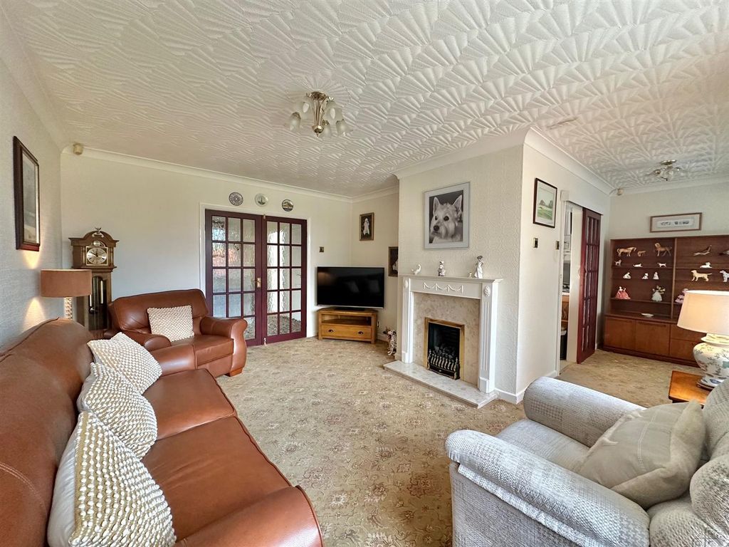 Property photo 3 of 31 Img_1356.Jpg