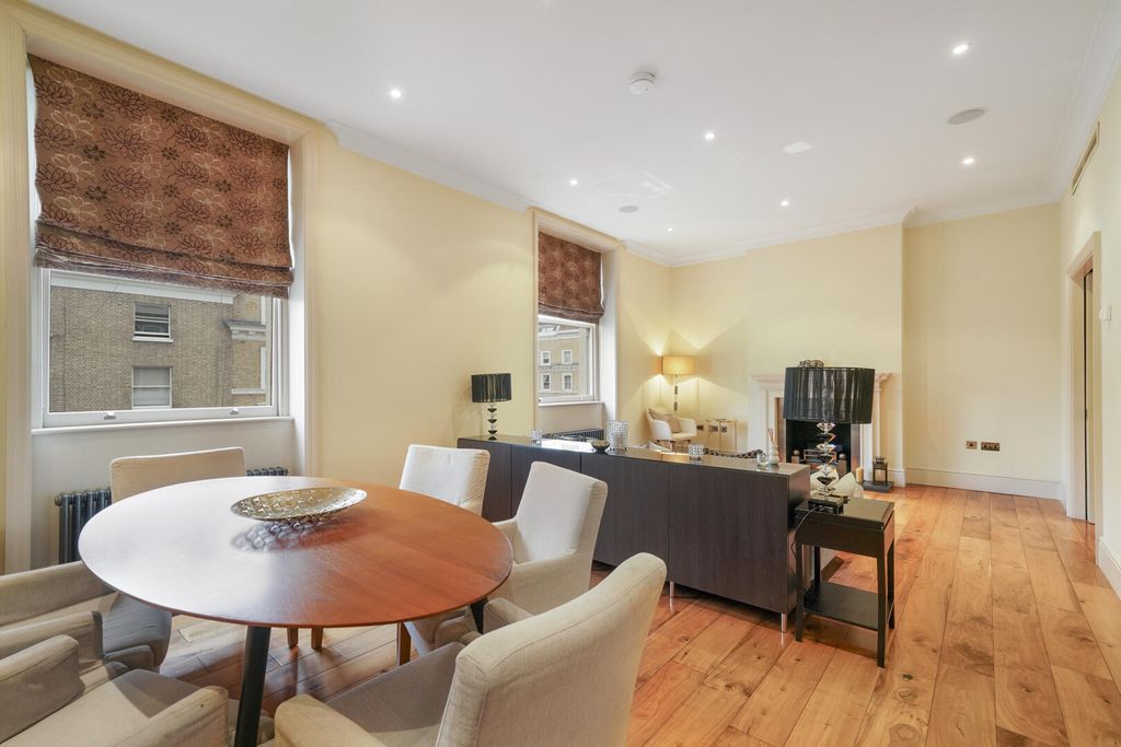 Property photo 2 of 13 Flat 4 - Gnihkmmq03Otp3Yjicjj.Jpg