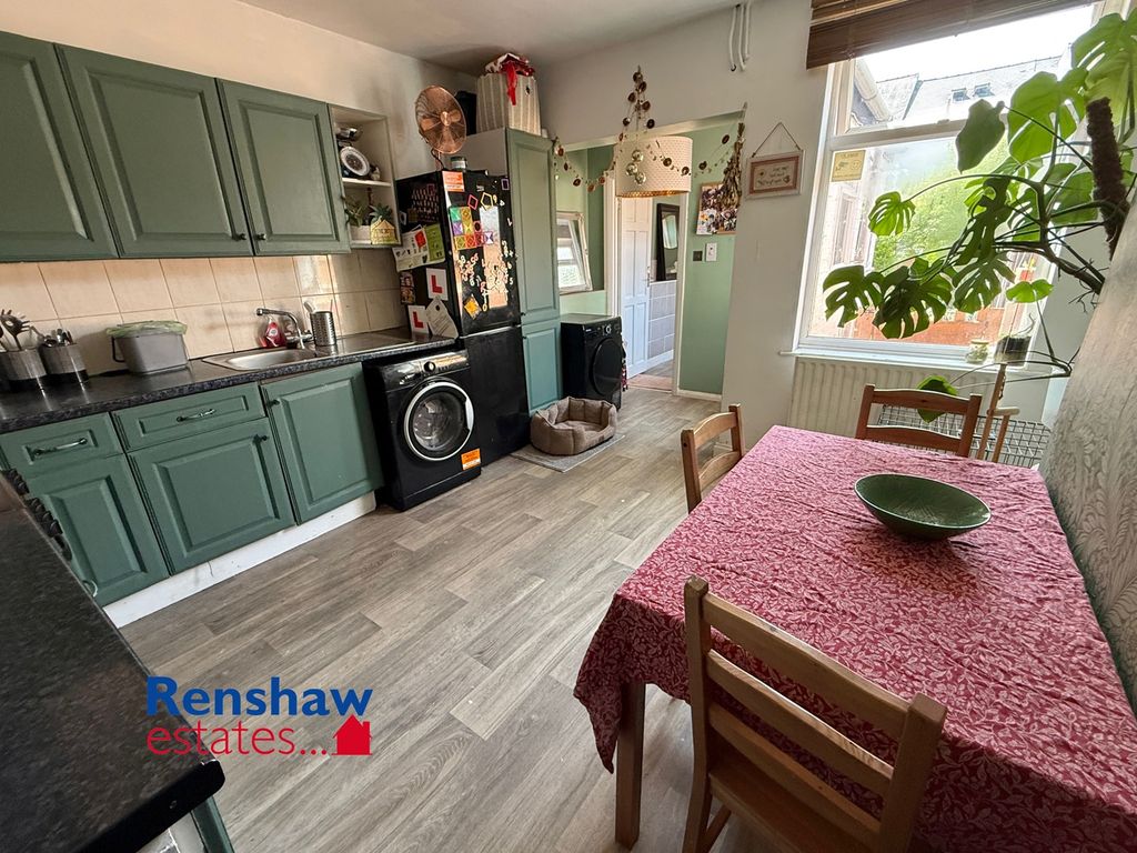 Property photo 2 of 10 K (1)