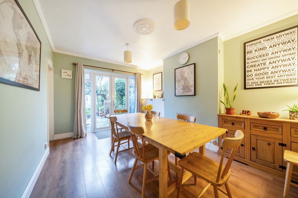 Property photo 3 of 20 1406159-6-69822Df...