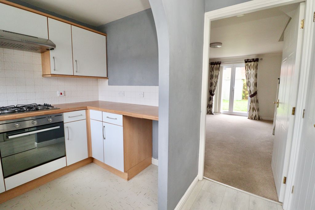 Property photo 2 of 13 Img_4454