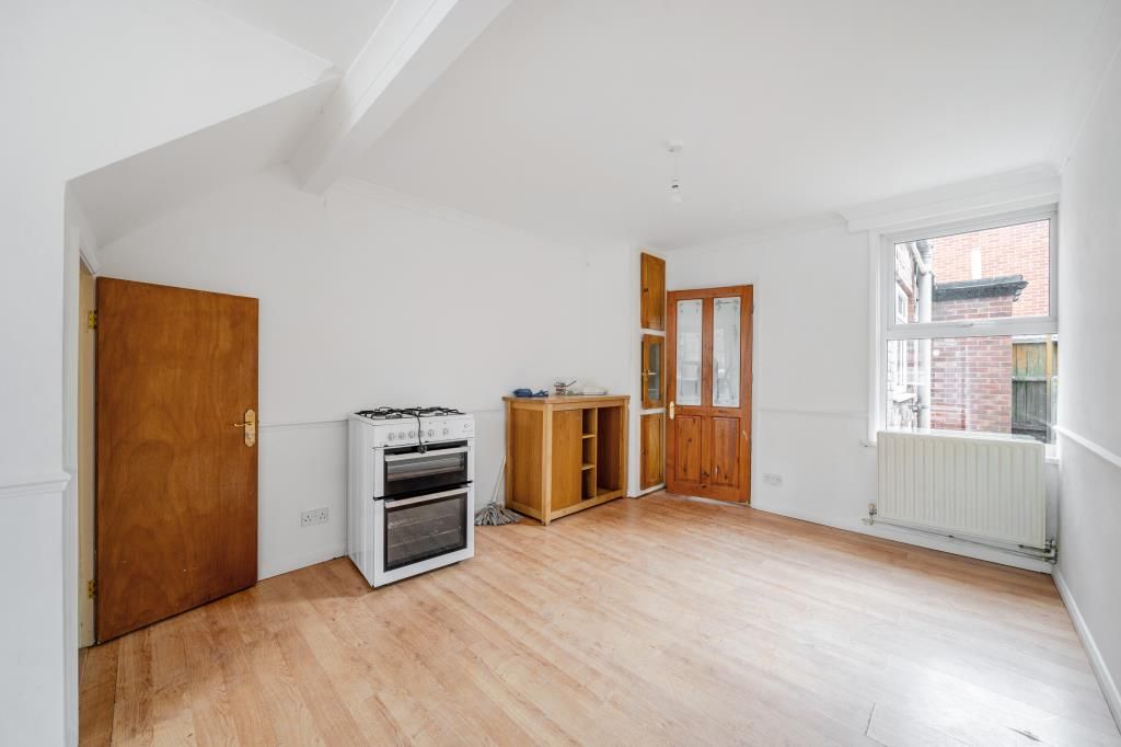 Property photo 3 of 20 Internal View