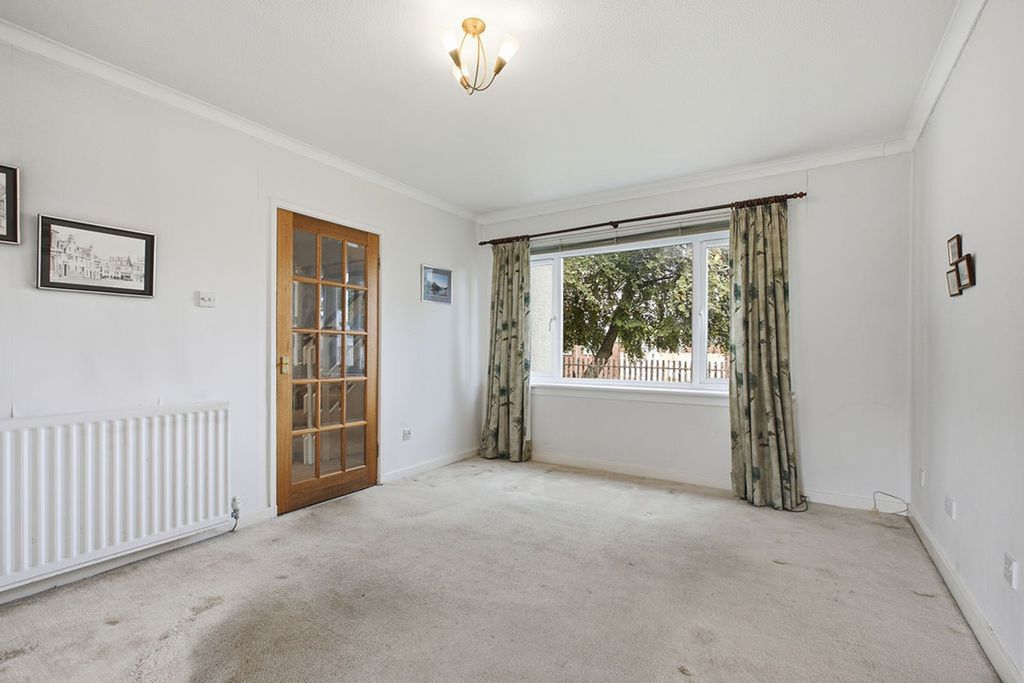 Property photo 2 of 24