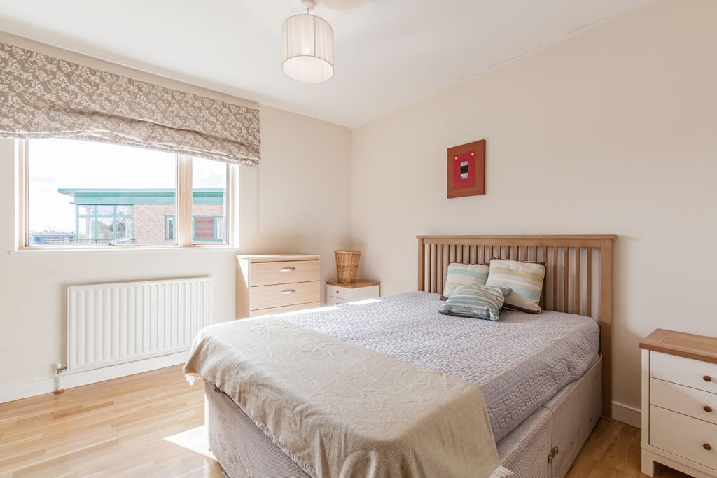 Property photo 3 of 8 160132