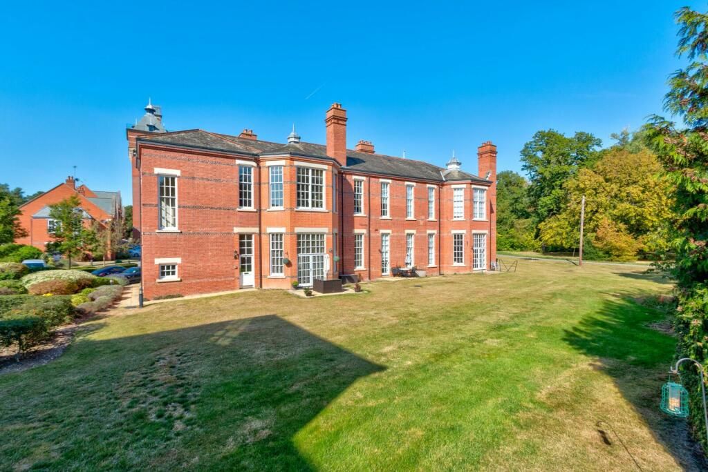 Property photo 1 of 13