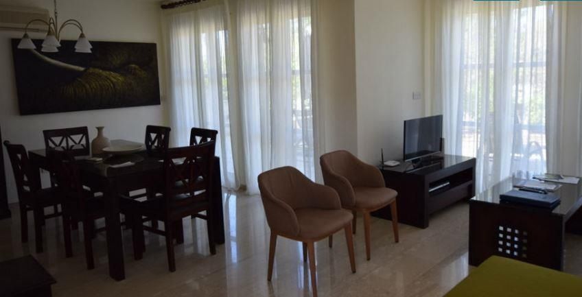 Property photo 2 of 3