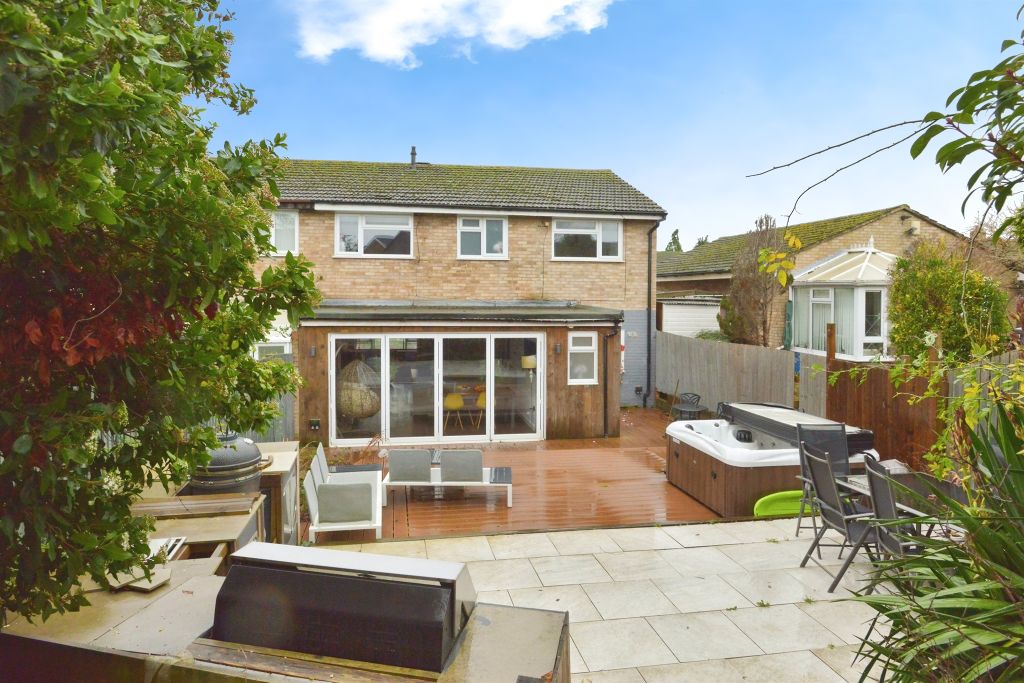 Property photo 1 of 21