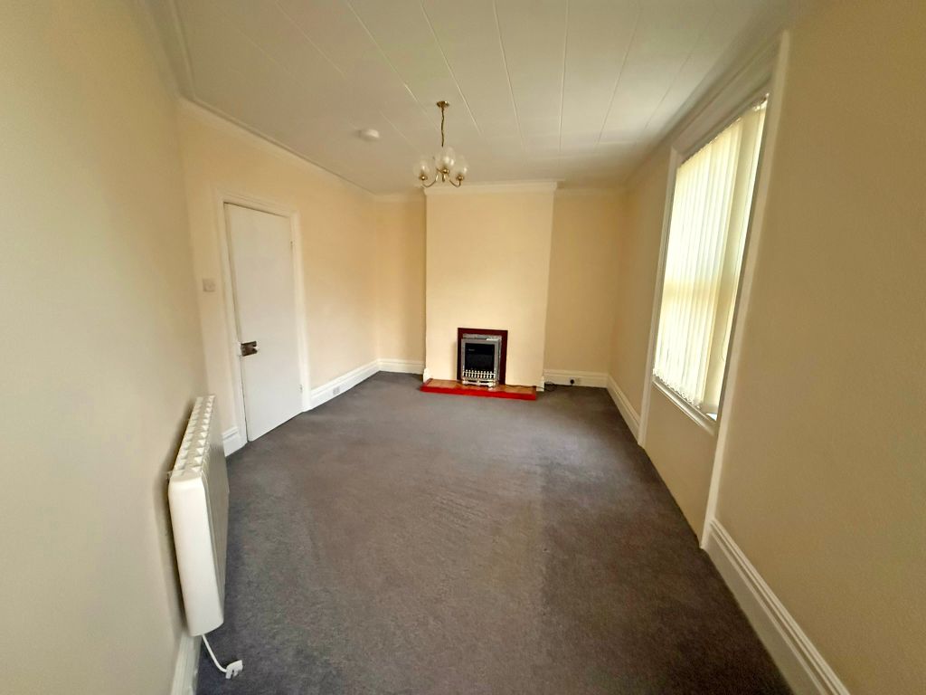 Property photo 2 of 12 Img_1044