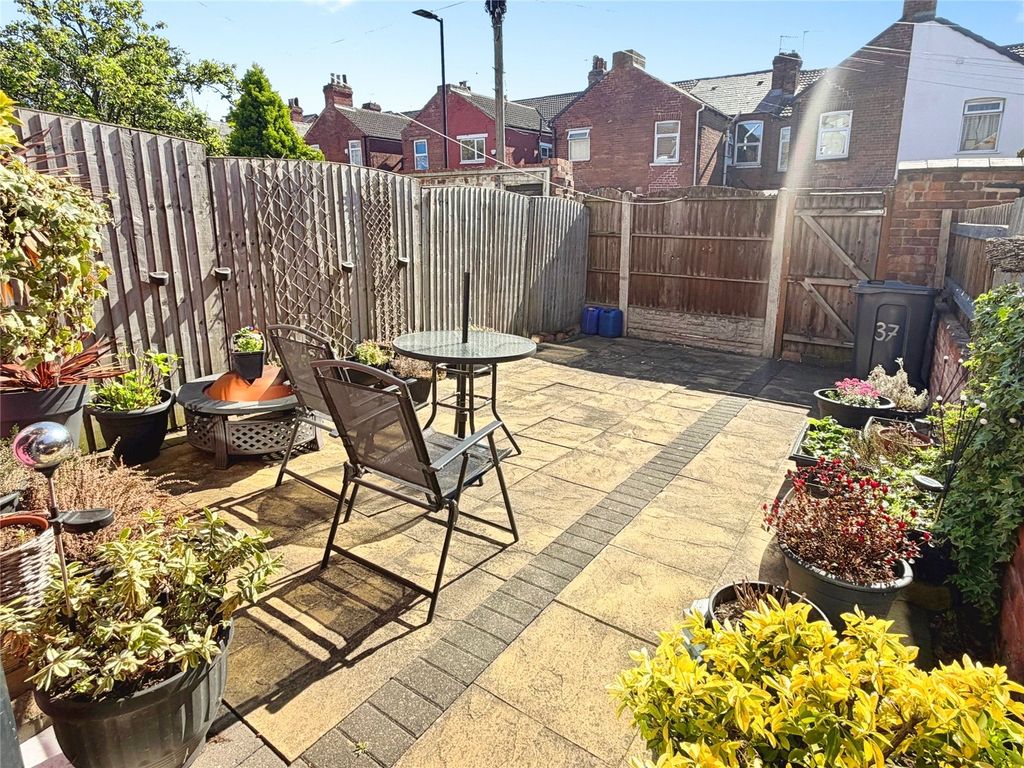 Property photo 2 of 12 Rear Garden