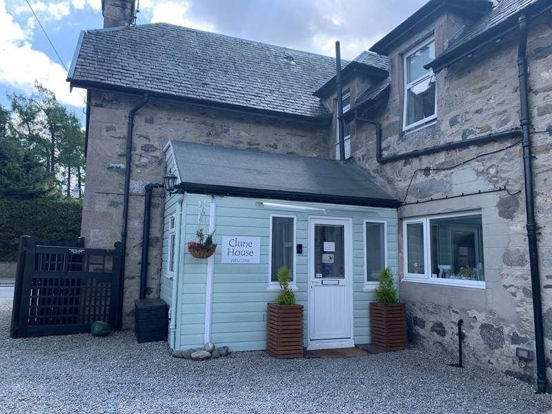 Property photo 2 of 26
